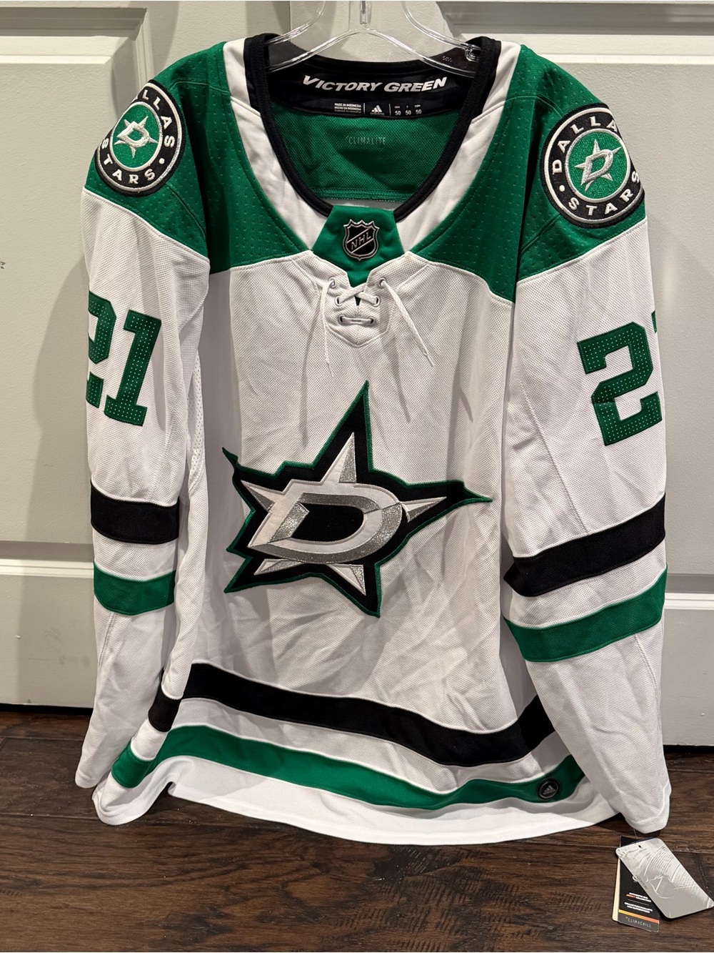 Dallas Stars Antoine Roussel adidas away white green jersey nwt men’s size 50